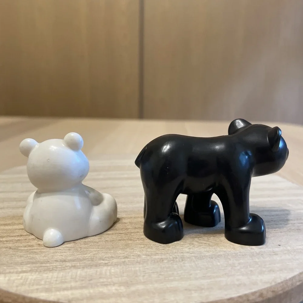LEGO DUPLO Bear Lot of 2 Black Bear Cub & White Sitting Bear Animal Figures